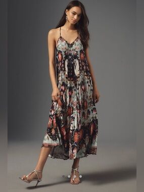 FARM Rio Flowing Beauty Pleated Midi Dress, NWT 🇧🇷